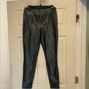 Gap Faux Leather Leggings Size Small